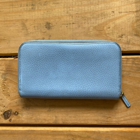 Authentic Gucci Betty Continental logo zip around wallet leather blue . - Picture 5 of 10